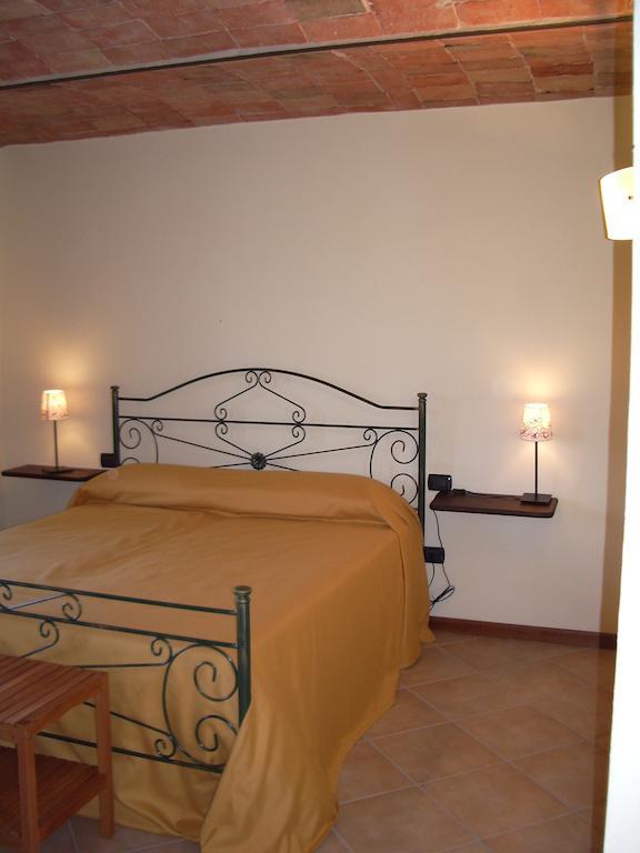 B&B Cascina Gaione Via Gallina,18B 12052 Neive Cn Værelse billede